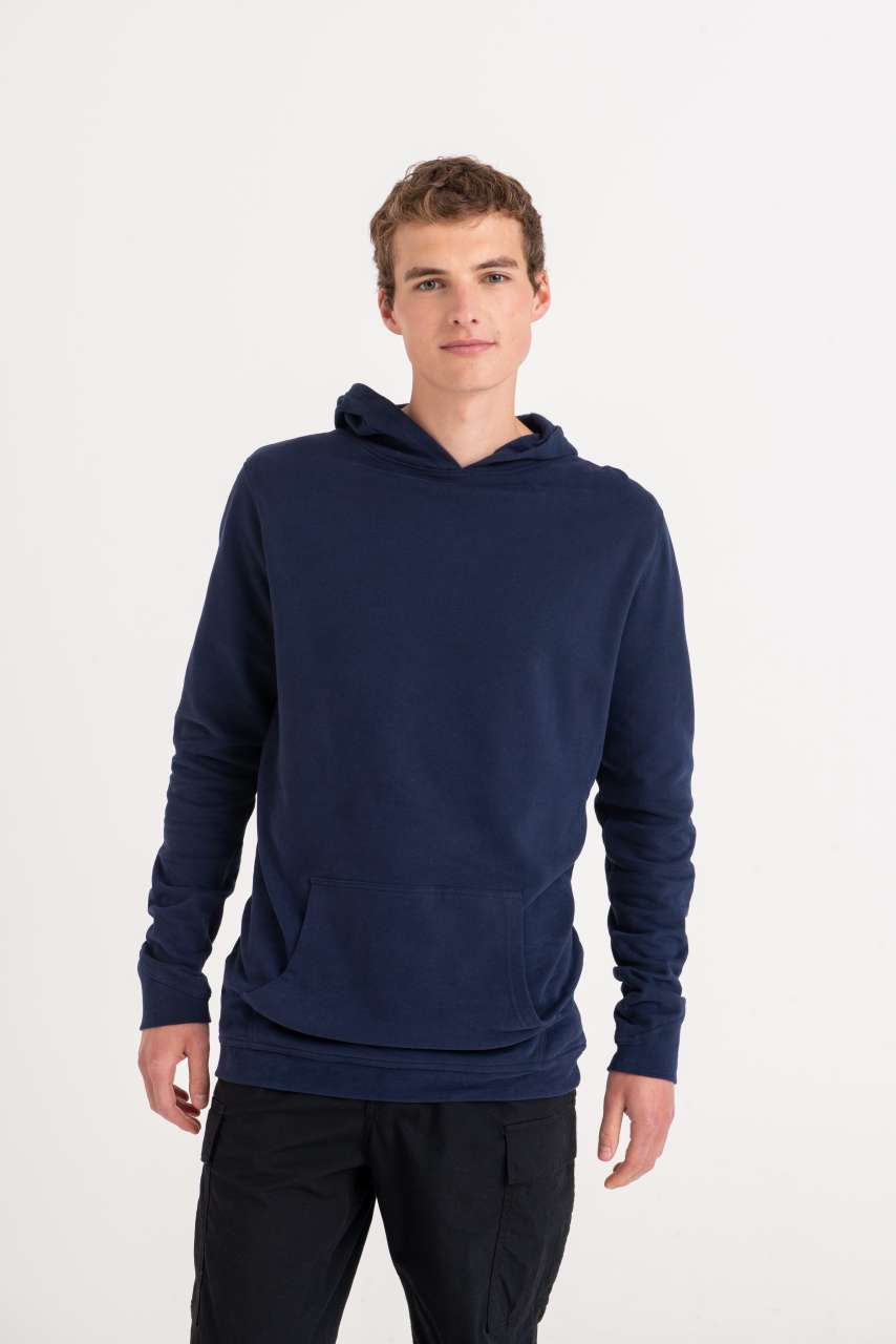 CORCOVADO ORGANIC HOODIE - Jet Black - Model