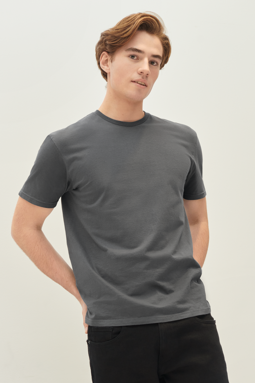 SOFTSTYLE ® ADULT T-SHIRT - Sky - Model