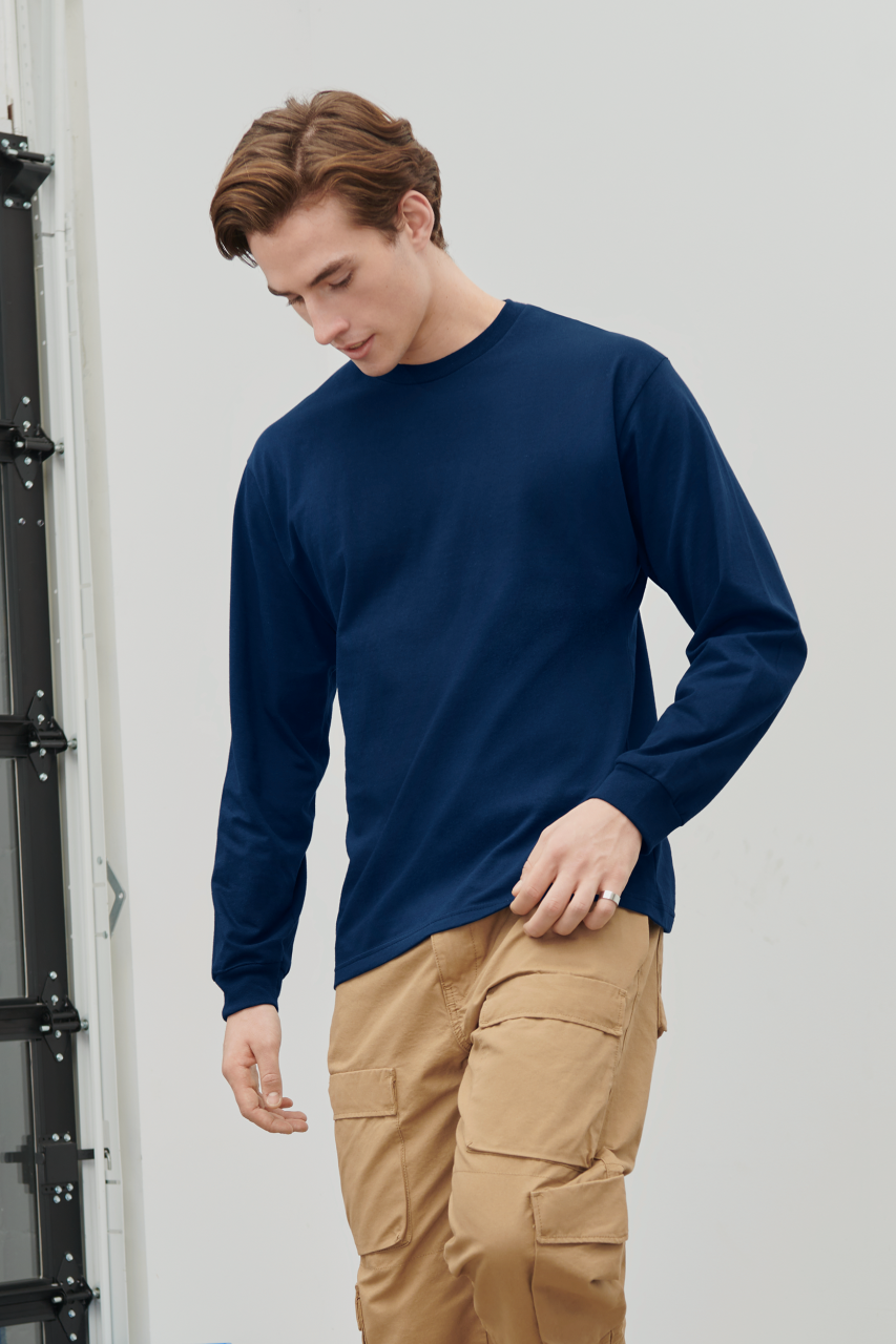 HAMMER ADULT LONG SLEEVE T-SHIRT - Sport Dark Navy - Model