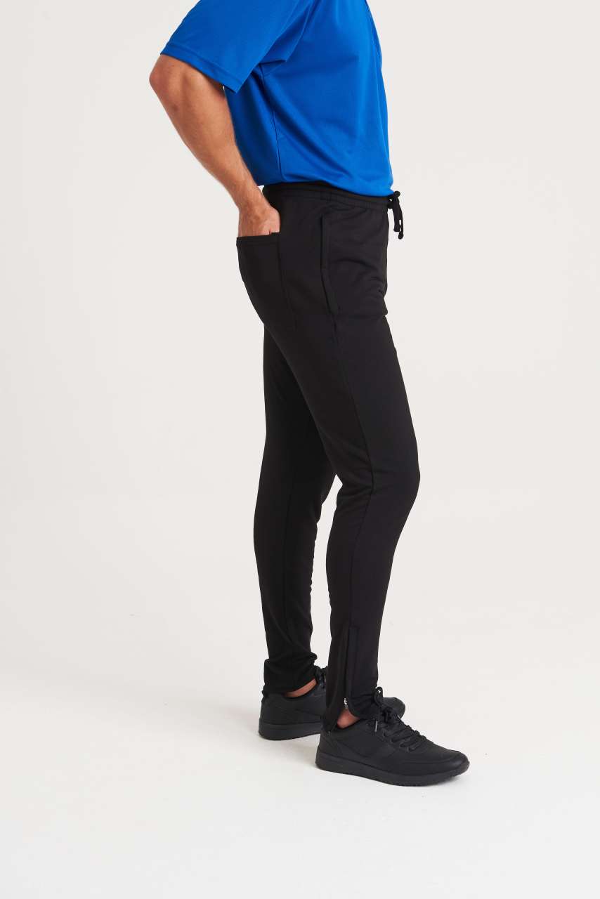 MENS COOL TAPERED JOGPANT - Jet Black - modelimageurl