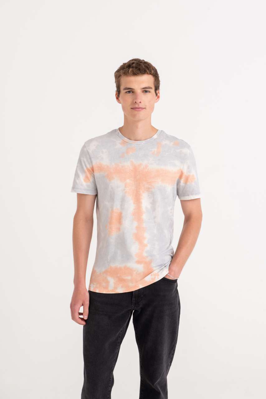 TIE-DYE T - Blue Cloud - modelimageurl