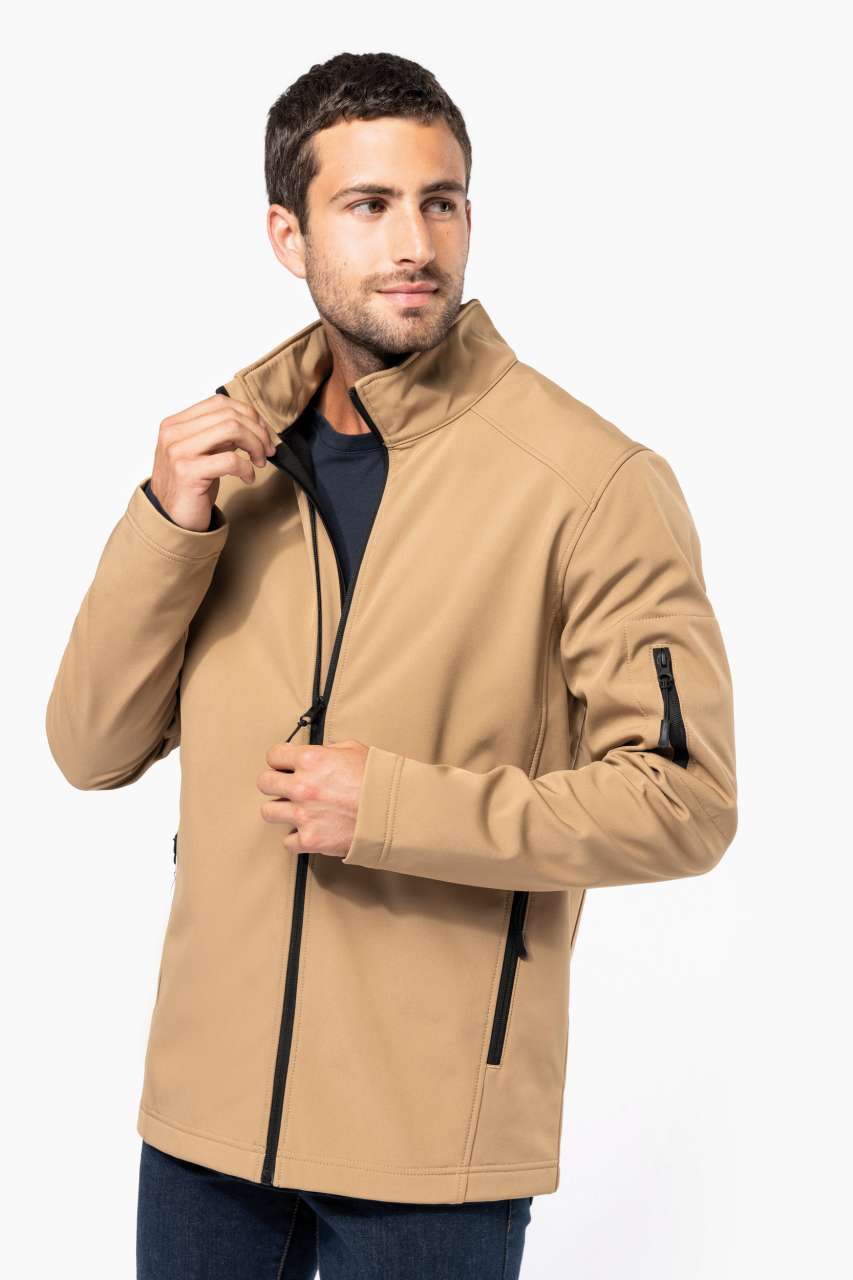 SOFTSHELL JACKET - Camel - Model