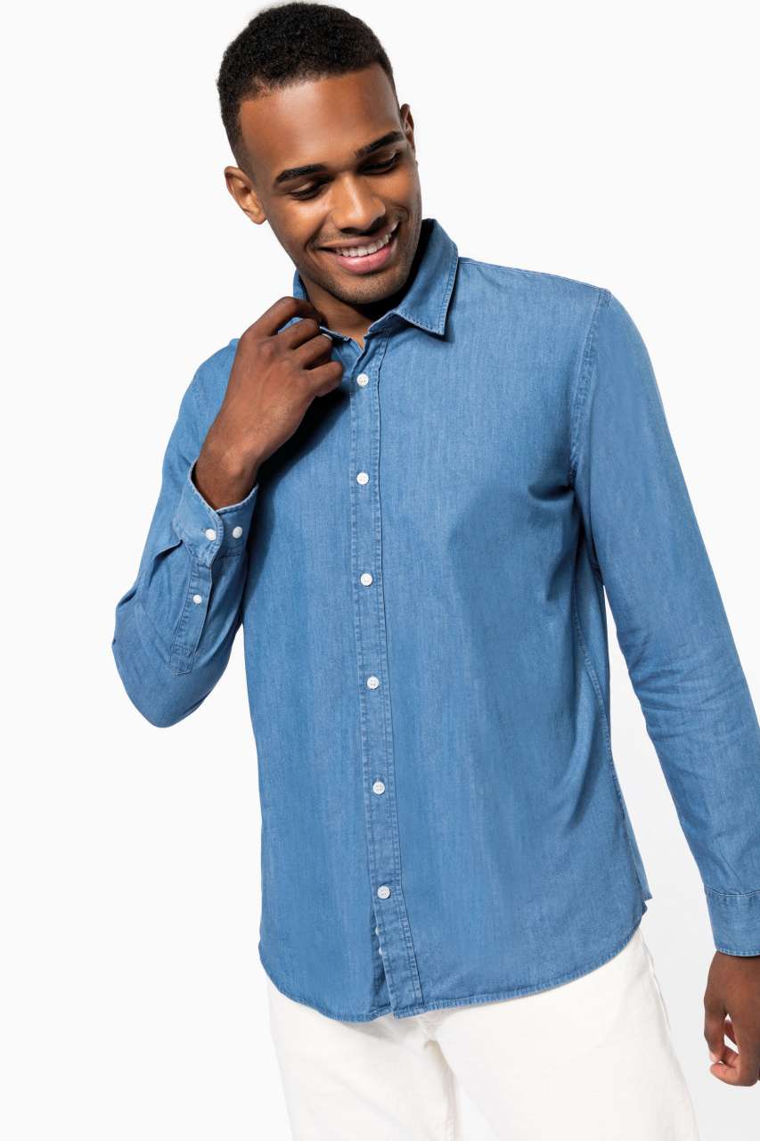 MEN’S DENIM SHIRT - Chambray Blue - Model