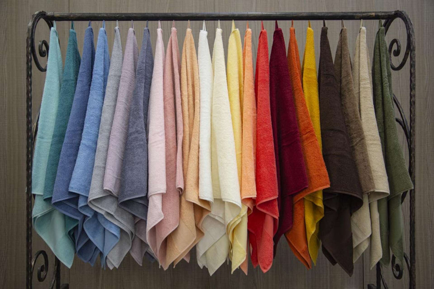 OLIMA CLASSIC TOWEL - Berry - Additional