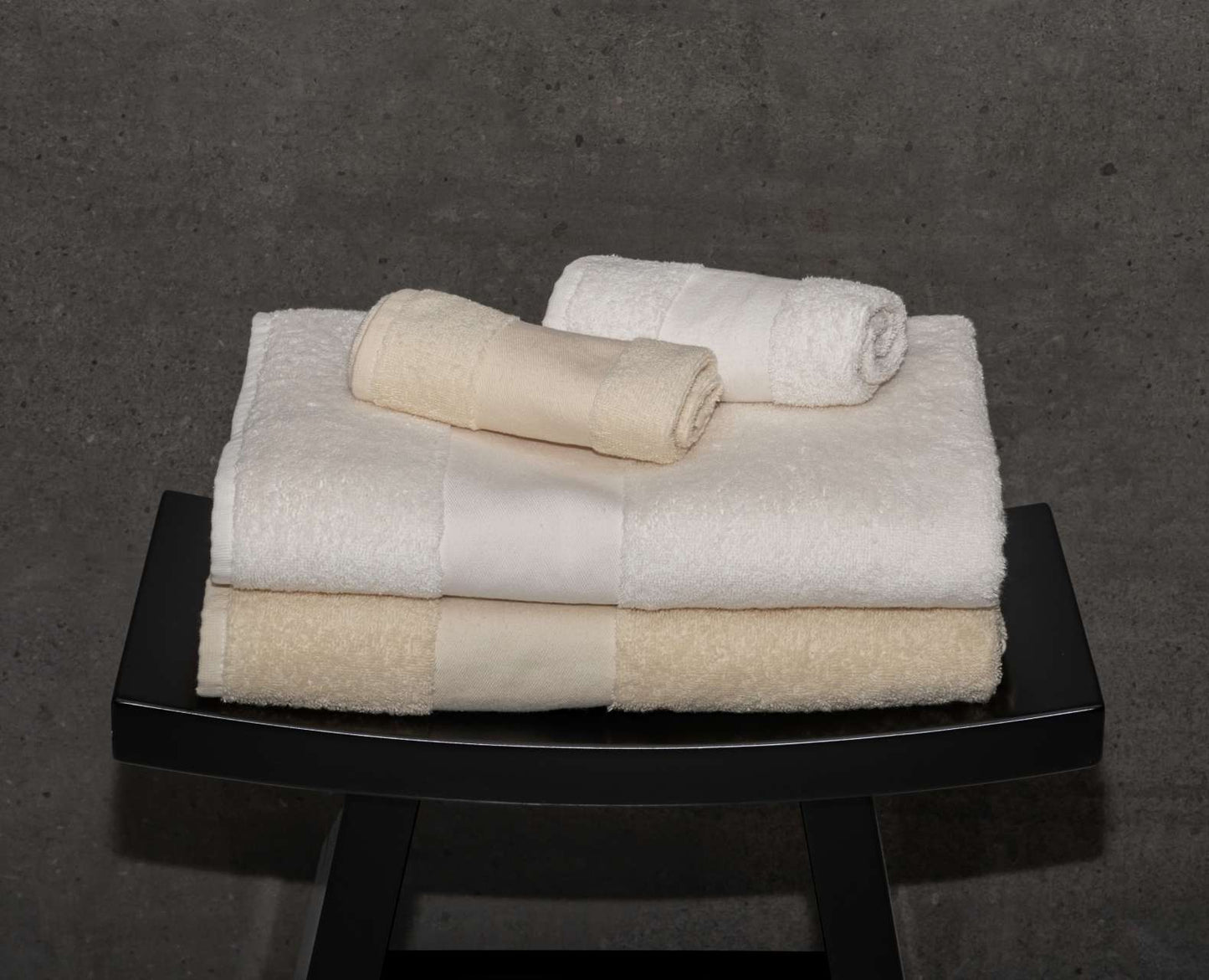 OLIMA CLASSIC TOWEL - Berry - Additional