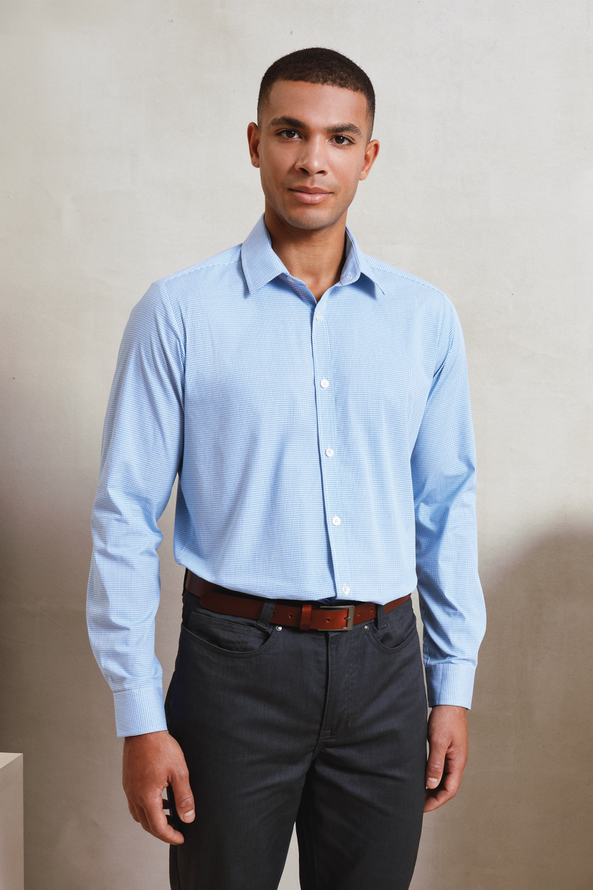 MEN'S LONG SLEEVE GINGHAM COTTON MICROCHECK SHIRT - Light Blue/White - Model