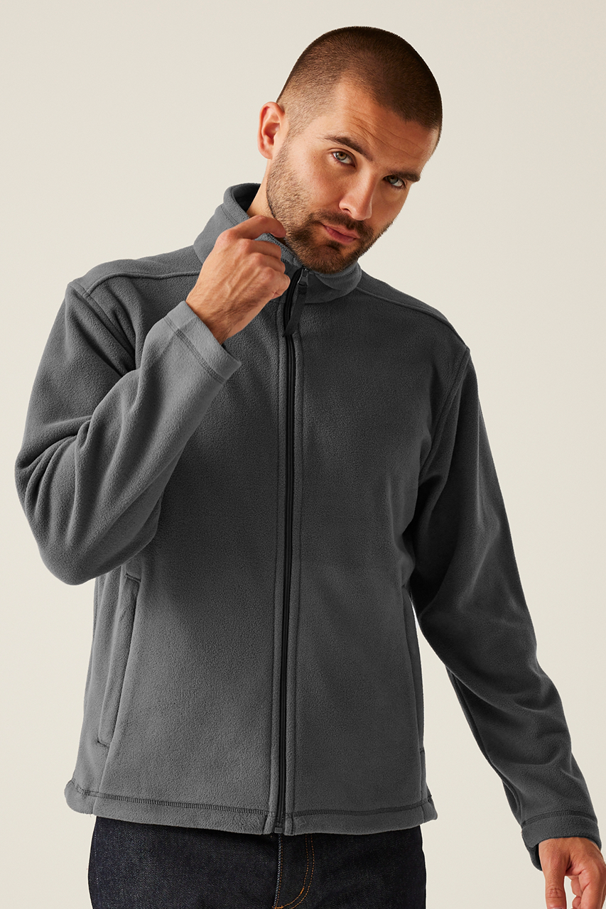 MICRO - FULL ZIP FLEECE - Black - Model