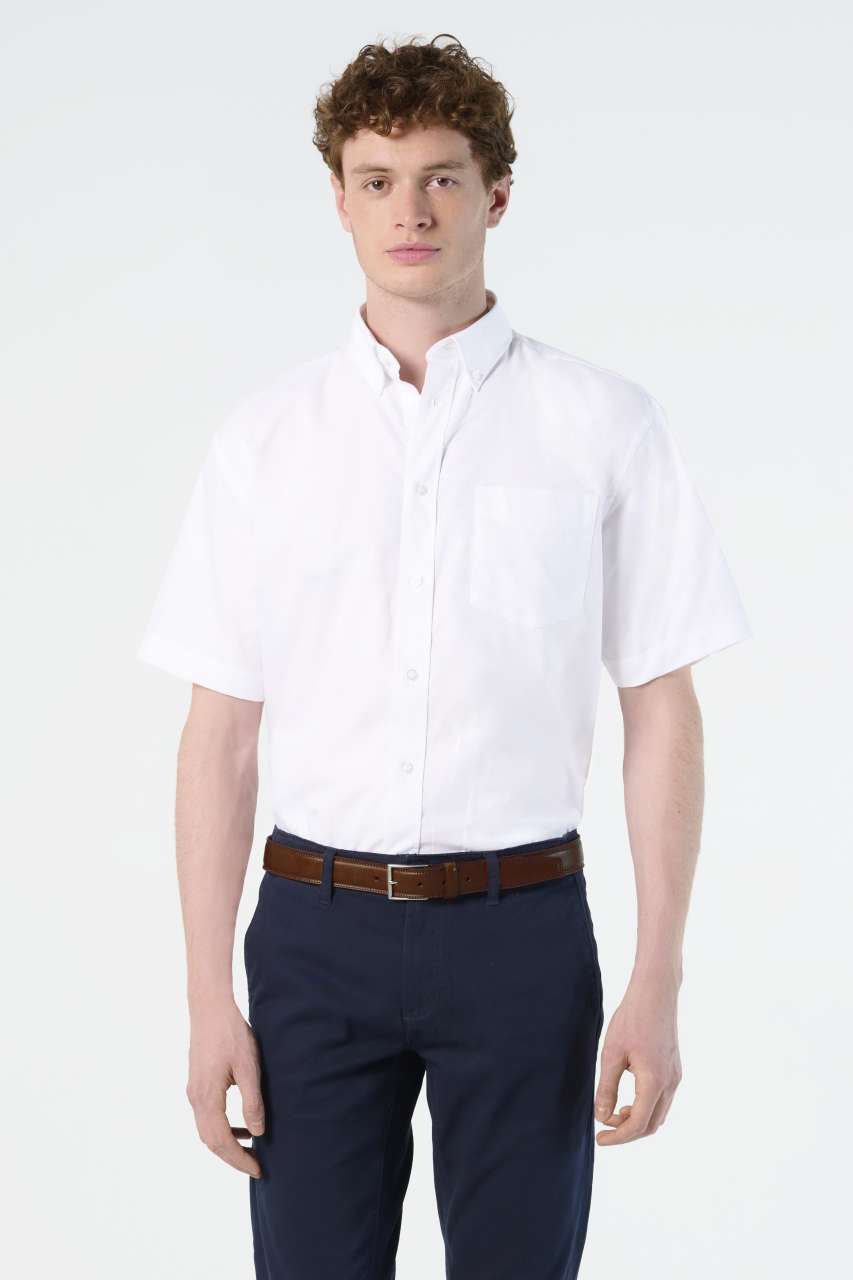SOL'S BRISBANE - SHORT SLEEVE OXFORD MEN'S SHIRT - White - Model