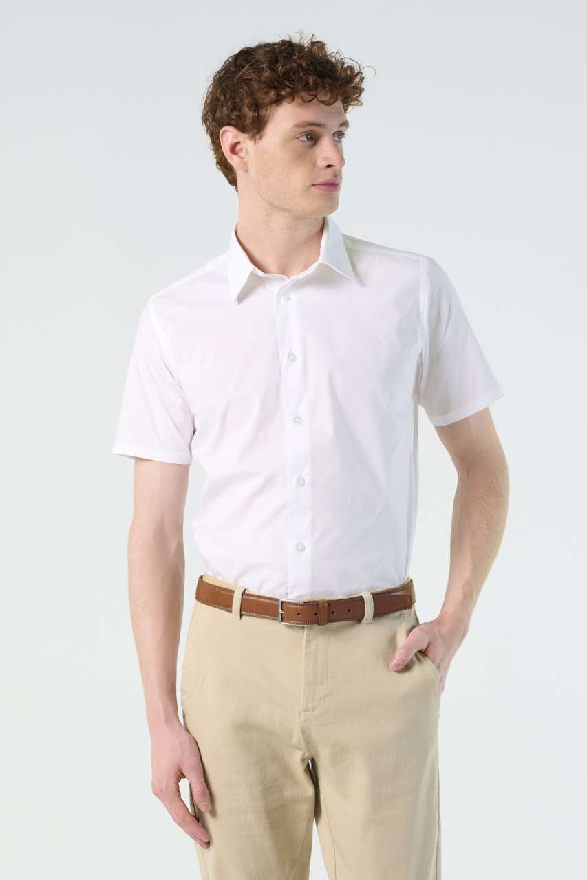 SOL'S BROADWAY - SHORT SLEEVE STRETCH MEN'S SHIRT - White - Model