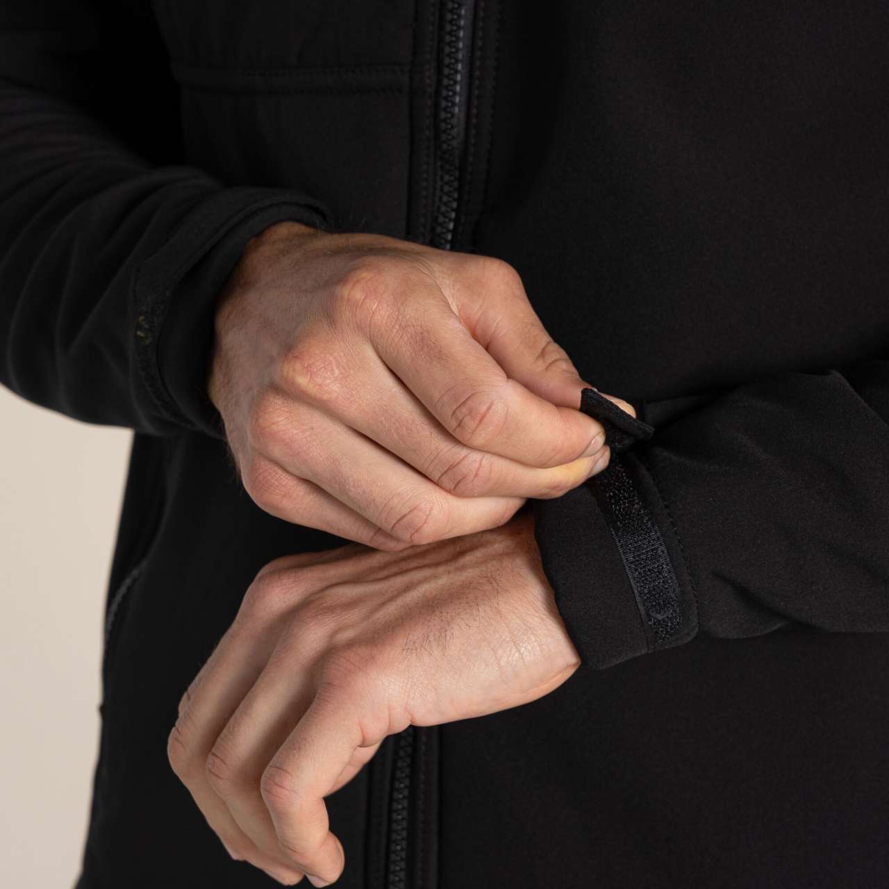 CRCEL006 Black