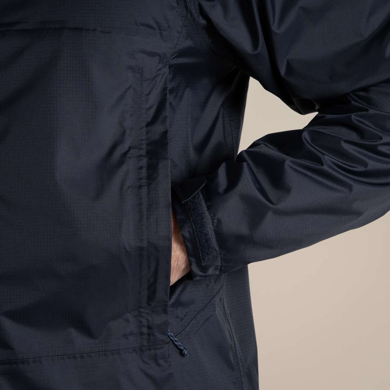 CRCEW011 Black
