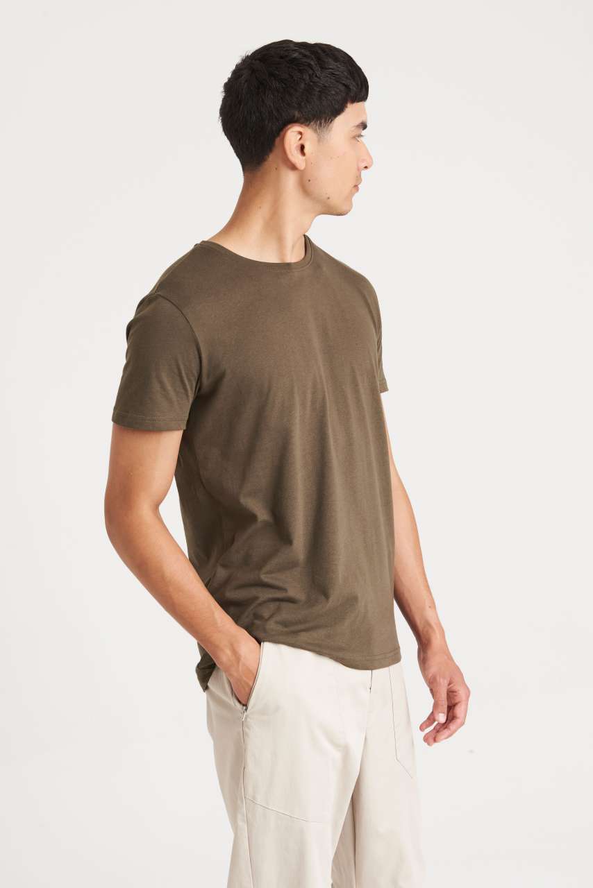 CASCADES ORGANIC TEE - Charcoal - Additional