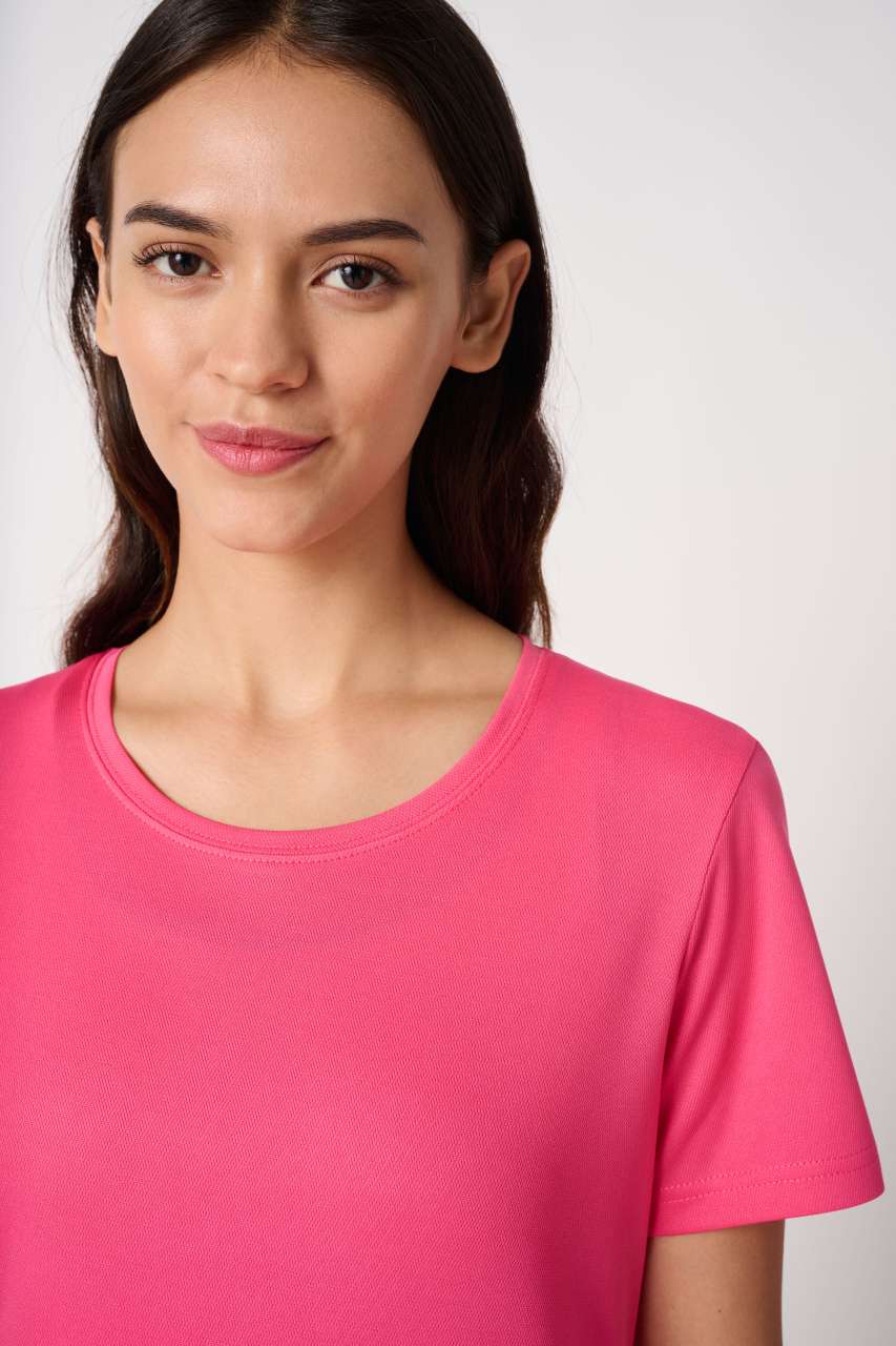 IB301 Ideal Fuchsia