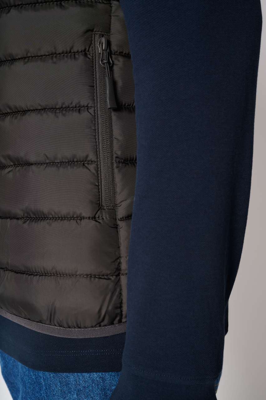 IB6172 Black