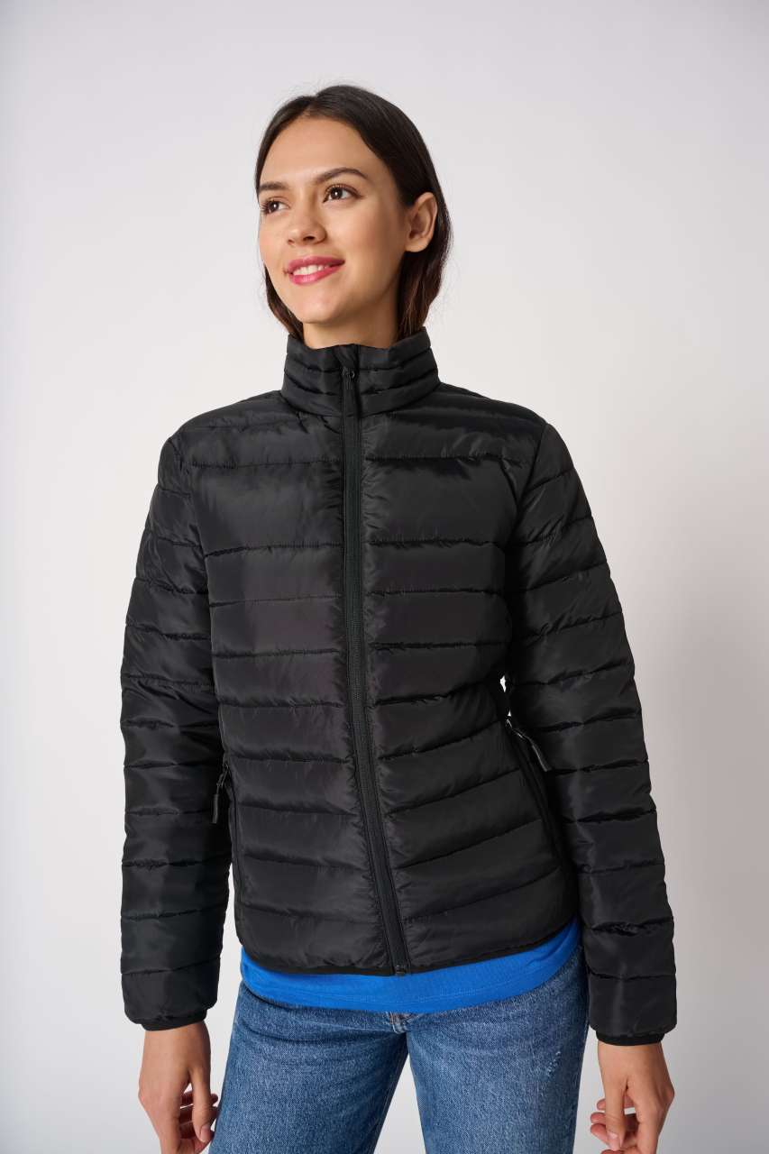 IB6176 Black