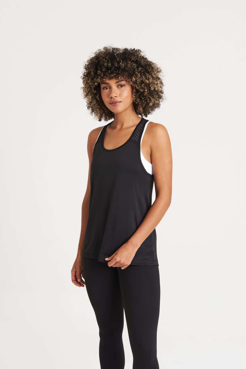 WOMEN'S COOL SMOOTH WORKOUT VEST - Arctic White/Jet Black - modelimageurl
