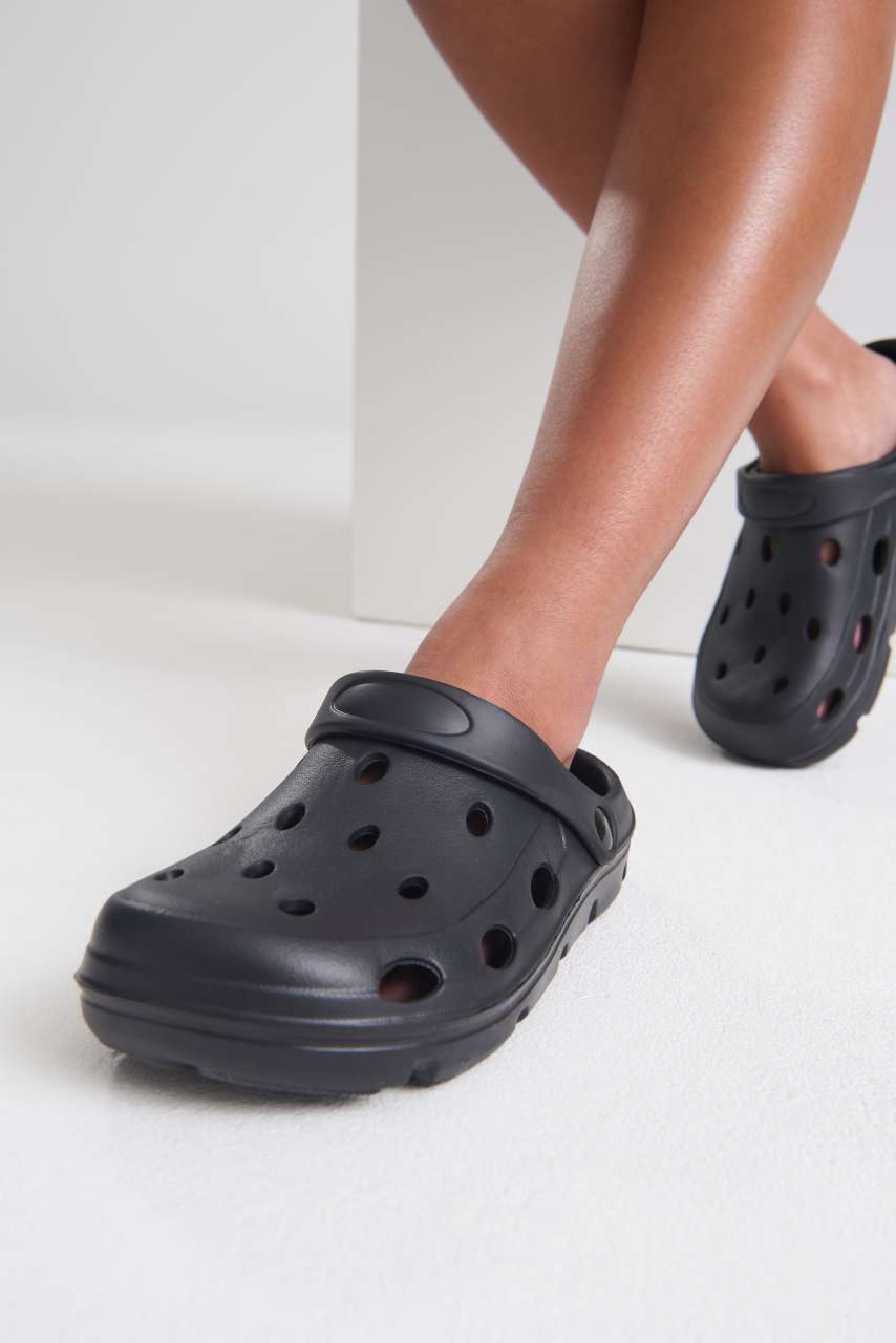 AERO CLOGS