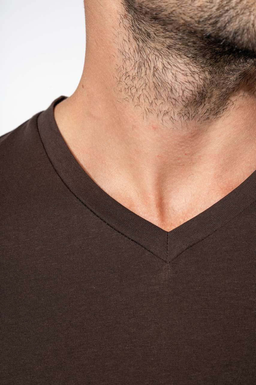 MEN'S SHORT-SLEEVED V-NECK T-SHIRT - Black - Additional