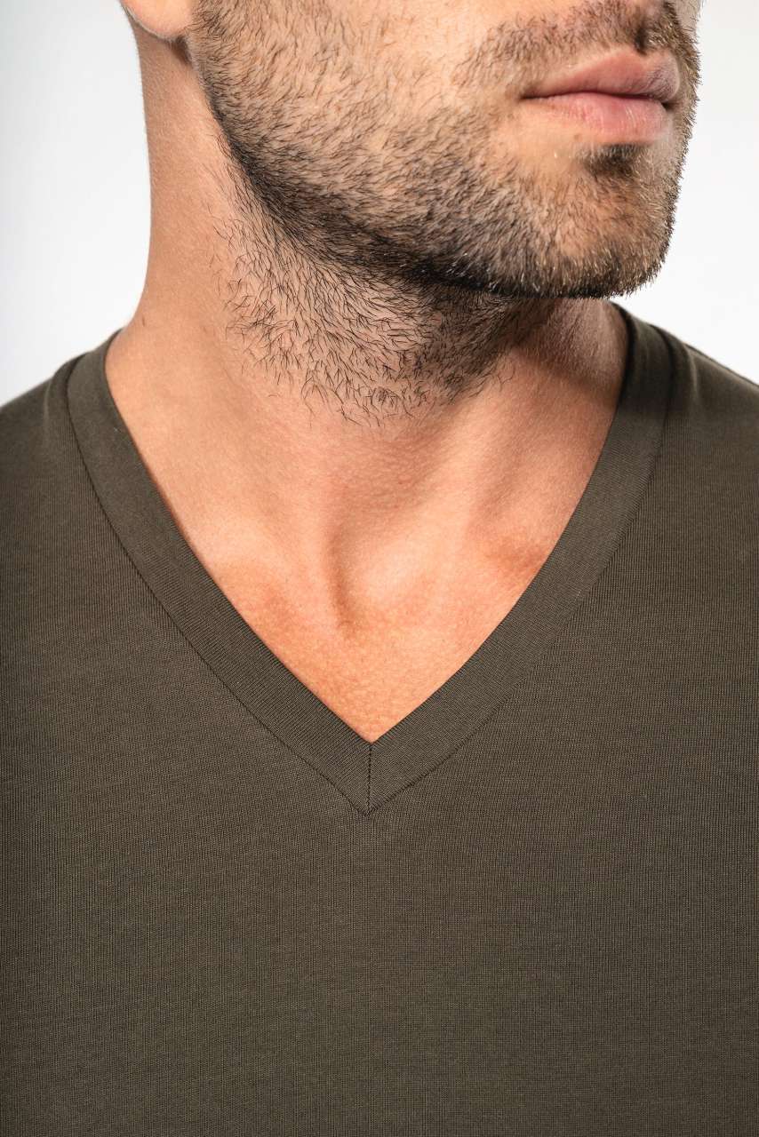 MEN'S LONG-SLEEVED V-NECK T-SHIRT - Black - Additional