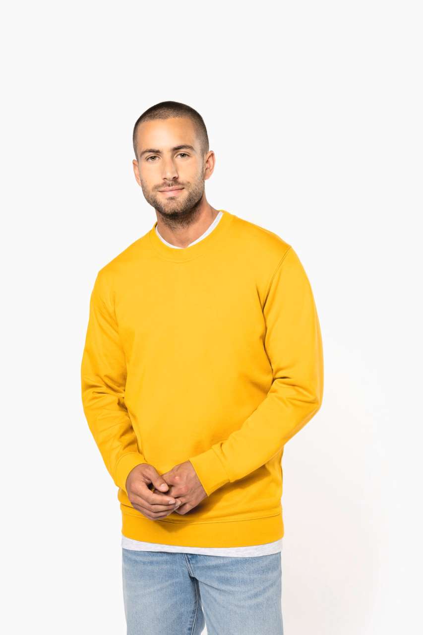CREW NECK SWEATSHIRT - Black - Model