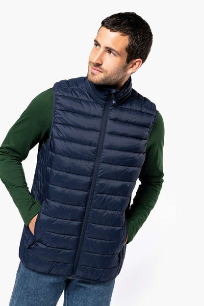 MEN’S LIGHTWEIGHT SLEEVELESS FAKE DOWN JACKET - Burnt Ochre - Model