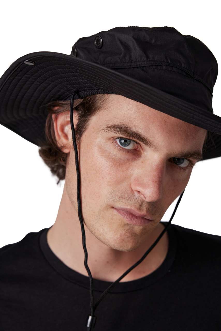 OUTDOOR HAT - Black - Additional