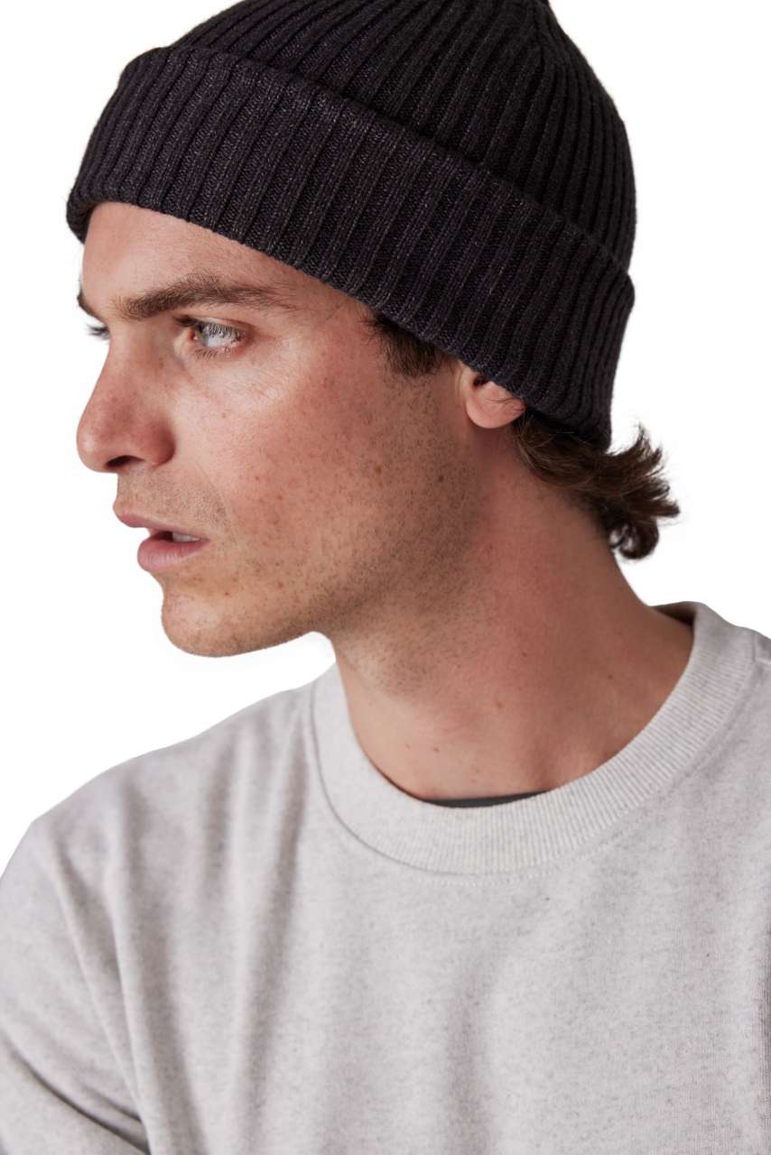 SAILOR'S BEANIE - Alloy Grey Heather - modelimageurl