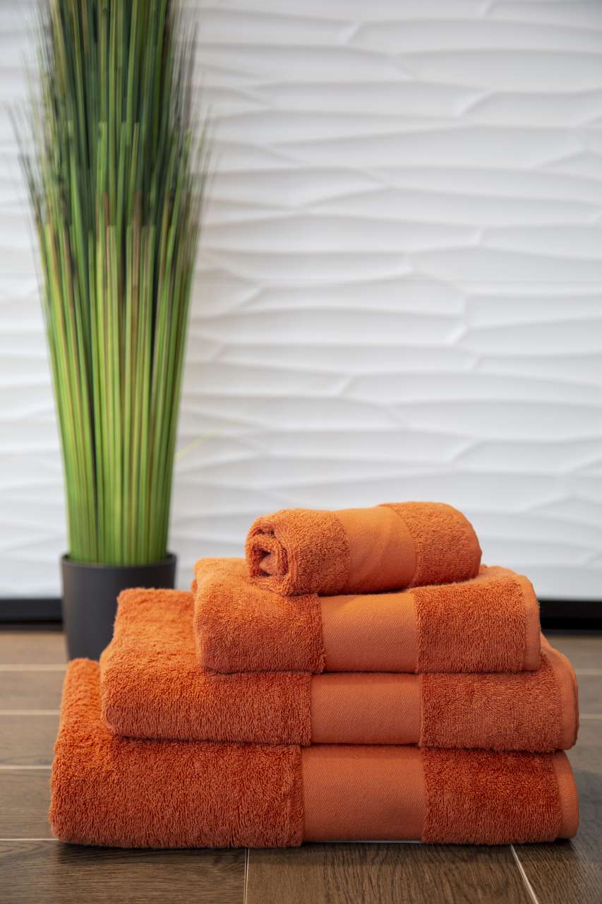 OLIMA CLASSIC TOWEL - Berry - Additional