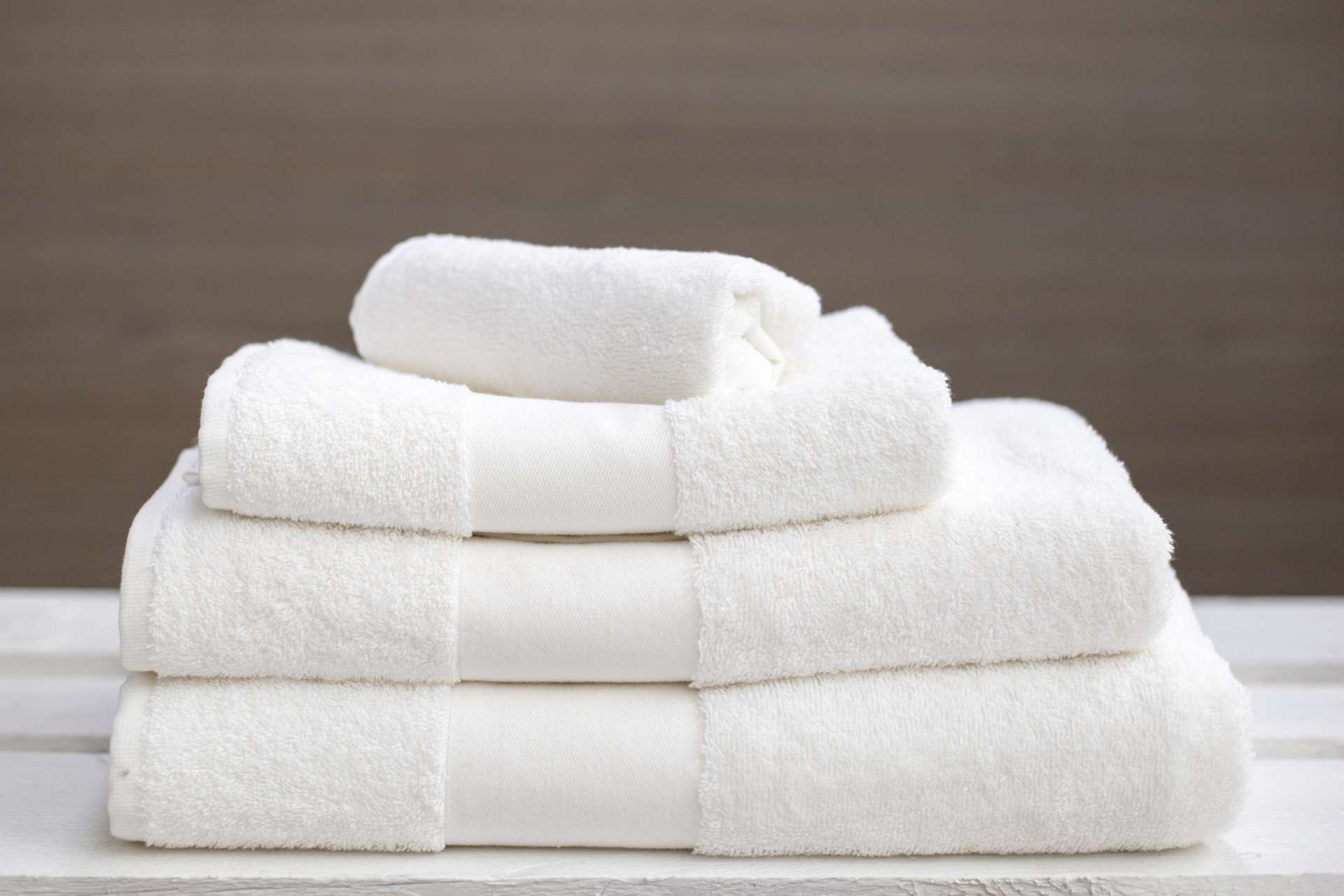 OLIMA CLASSIC TOWEL - White - Main