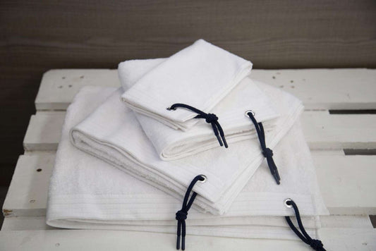OLIMA SPORTS TOWEL - White - colorimageurl