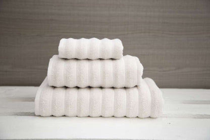 OLIMA PREMIUM TOWEL - Ecru - colorimageurl
