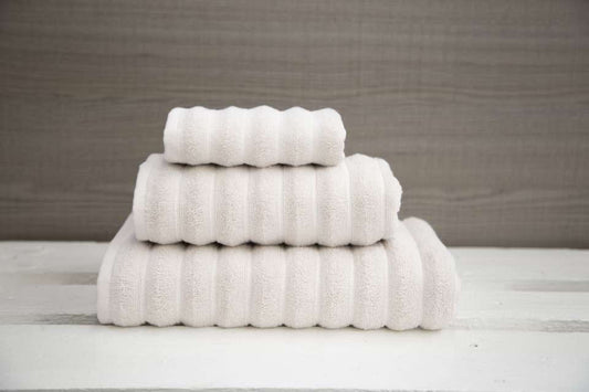 OLIMA PREMIUM TOWEL - Ecru - colorimageurl