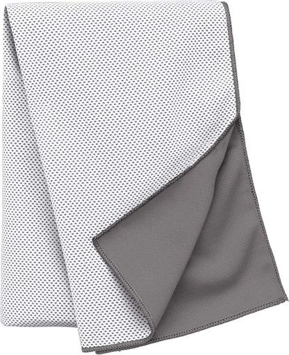 REFRESHING SPORTS TOWEL - Icy White - colorimageurl