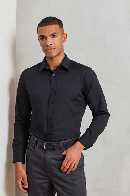 MEN’S LONG SLEEVE FITTED POPLIN SHIRT - Royal - Model