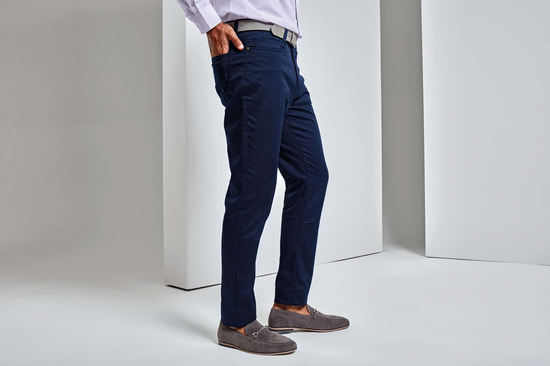 MEN'S PERFORMANCE CHINO JEANS - Charcoal - Additional