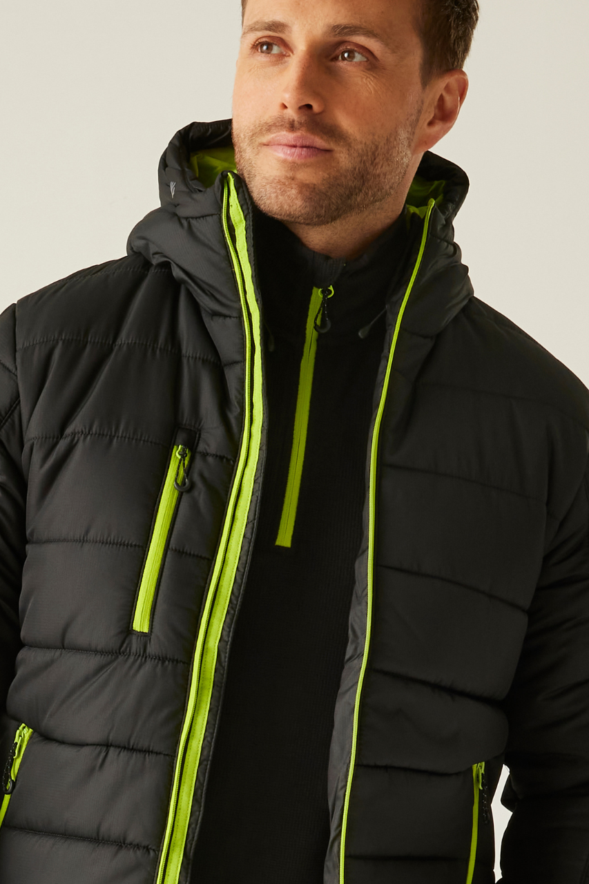 RETRA241 Black/New Royal