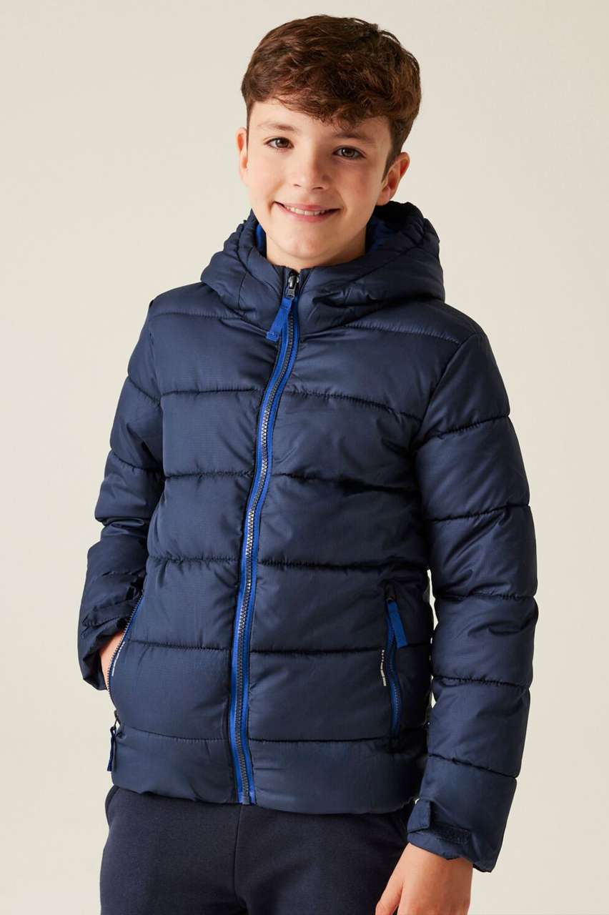JUNIOR SCHOLAR THERMAL HOODED JACKET - Black/Classic Red - modelimageurl