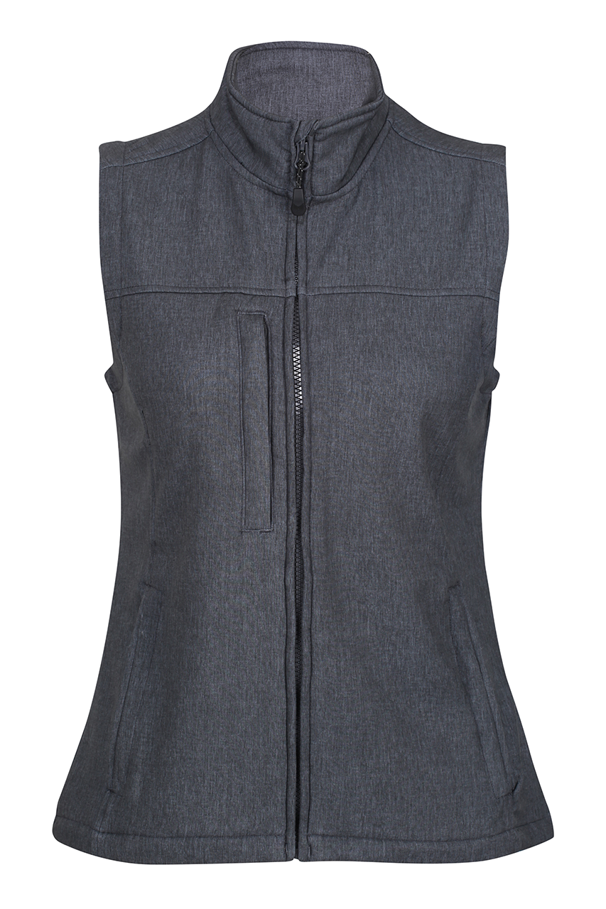 WOMEN'S FLUX SOFTSHELL BODYWARMER - All Black - Model