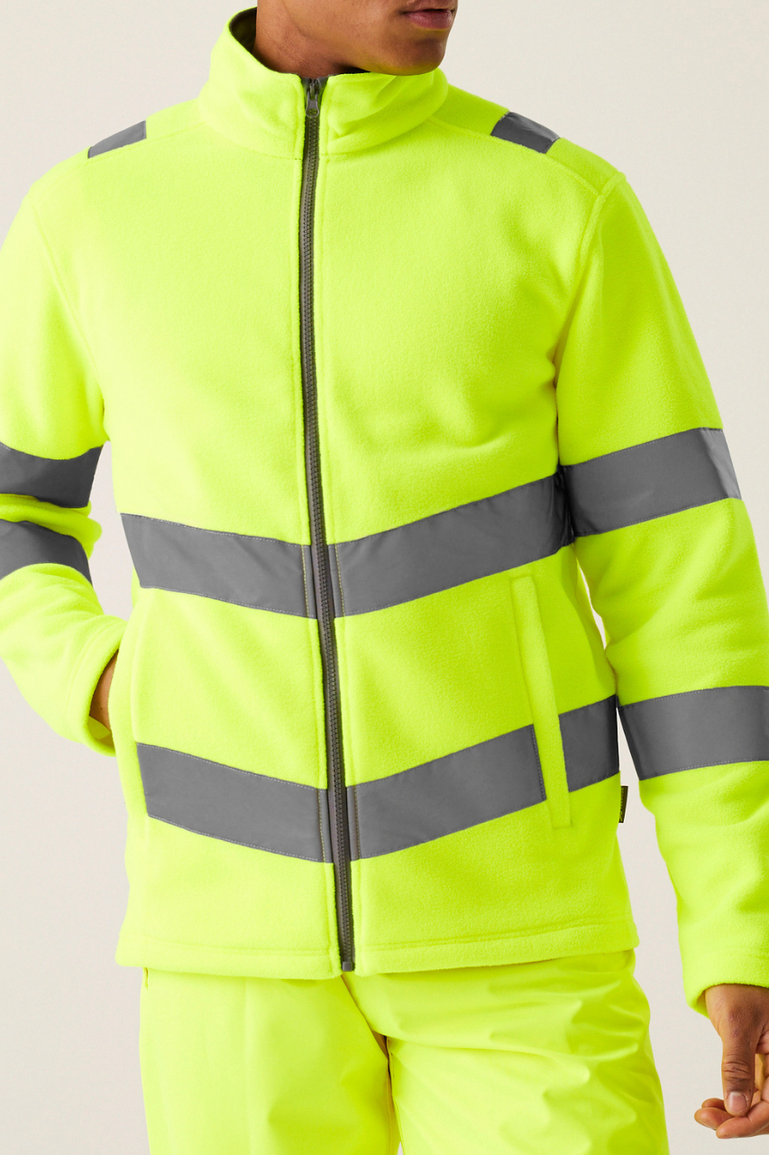 RETRF648 Yellow