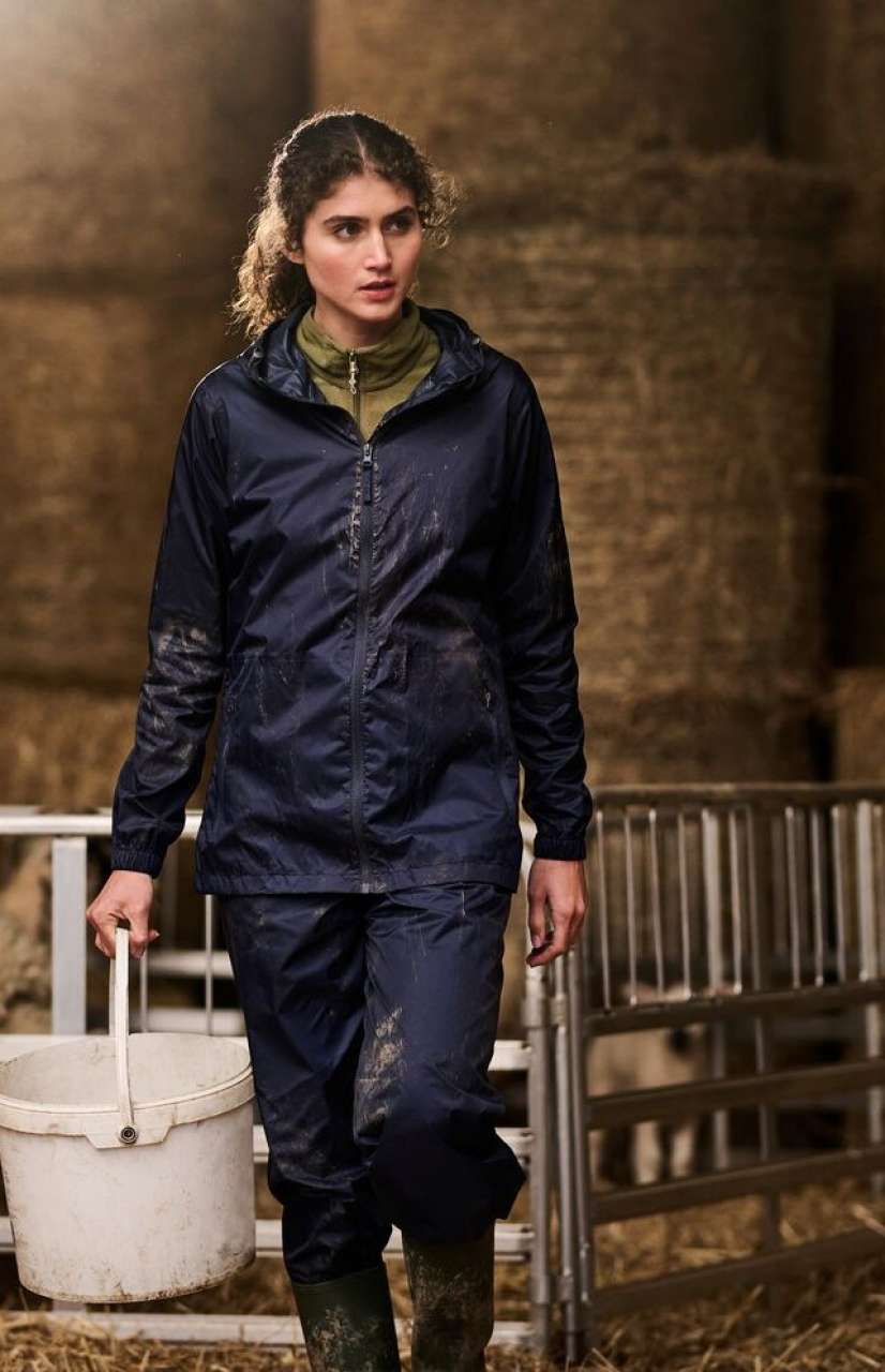 WOMEN'S PRO PACKAWAY JACKET - Black - Model