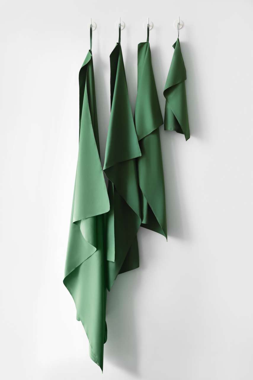 SOL'S ATOLL 30 - MICROFIBRE TOWEL - Apple Green - Additional