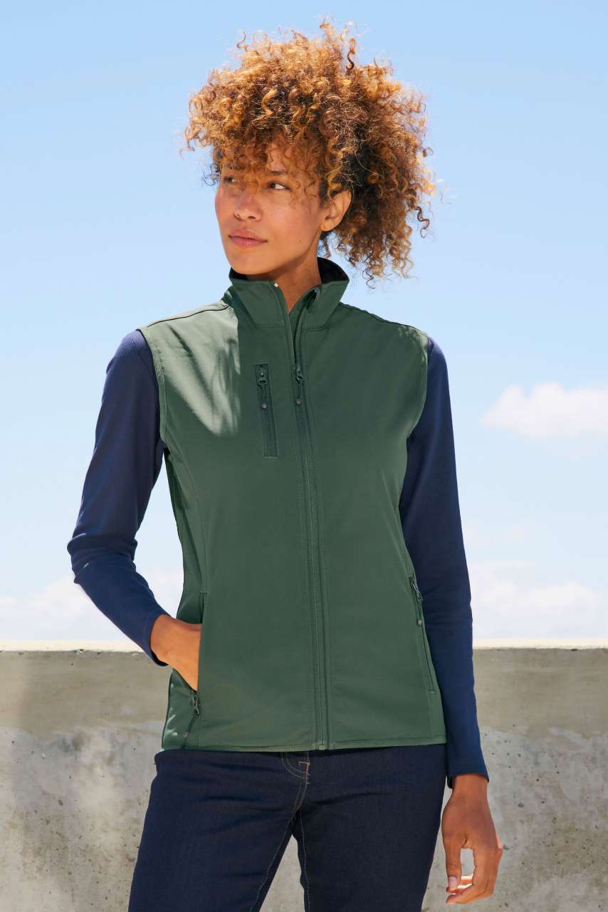 SOL'S FALCON BW WOMEN - SOFTSHELL BODYWARMER - Abyss Blue - modelimageurl