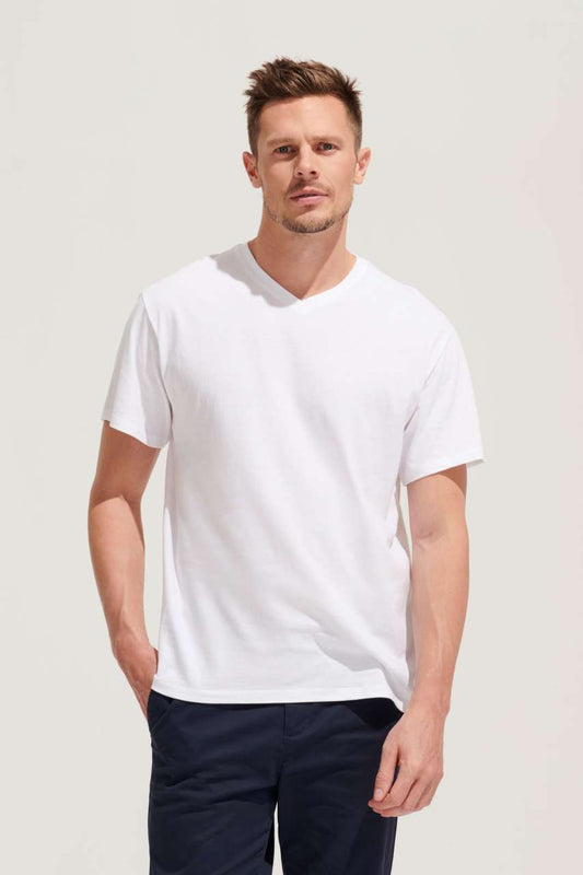 SOL'S VICTORY - MEN'S V-NECK T-SHIRT - White - Model