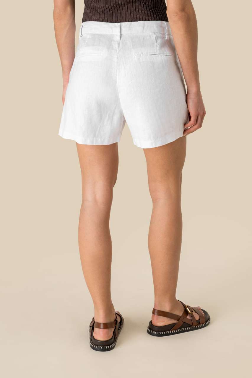SP713 Linen Sand